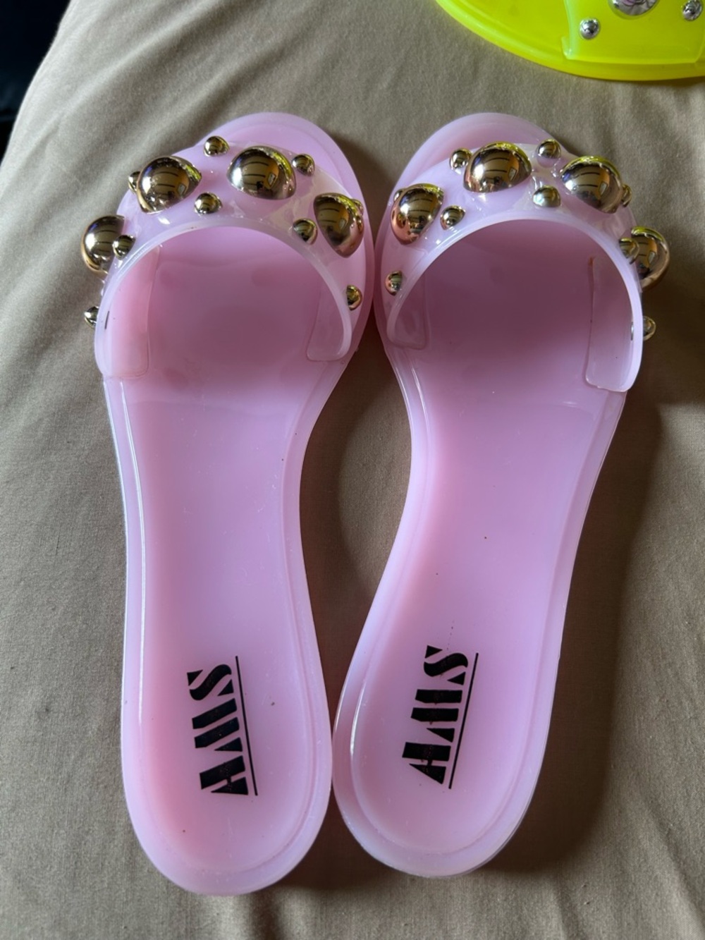 Pink Studded Jelly Slide Sandals size 7 - Picture 2 of 3